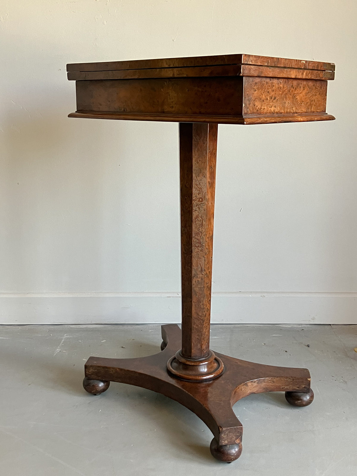 A Regency Burr Yew Patience Table