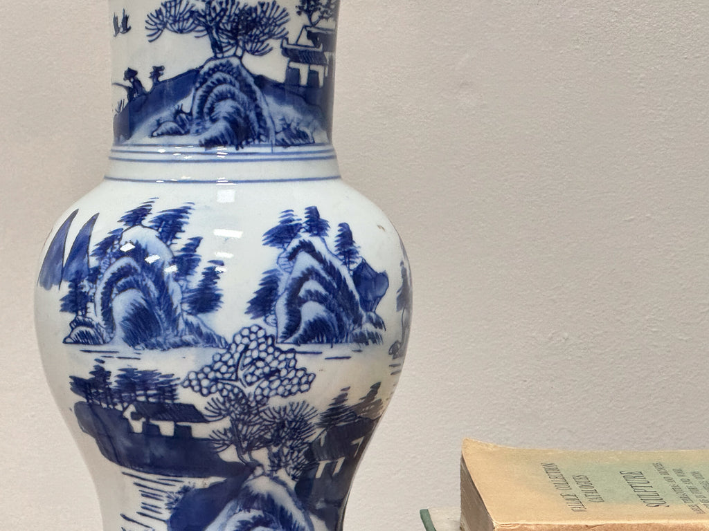 A Blue & White Chinese Vase Lamp
