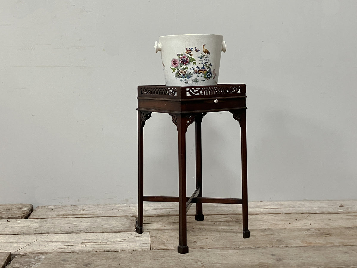 A George III Mahogany Kettle Stand