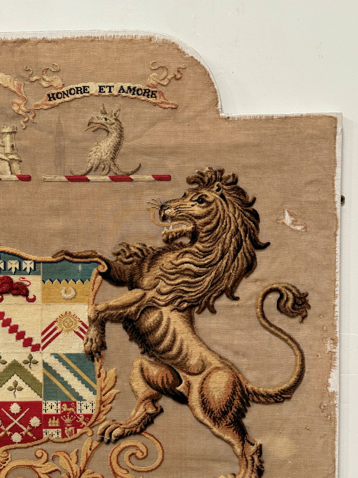 An Early 19th Century Needlepoint Armorial Crest