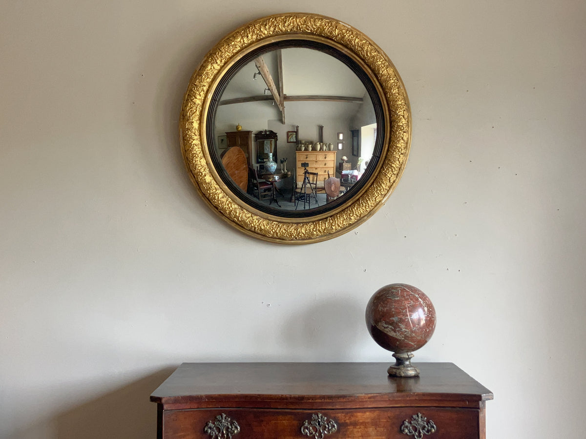 A Regency Giltwood Convex Mirror