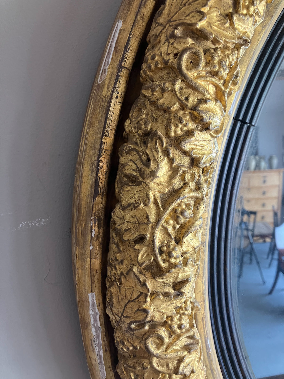 A Regency Giltwood Convex Mirror