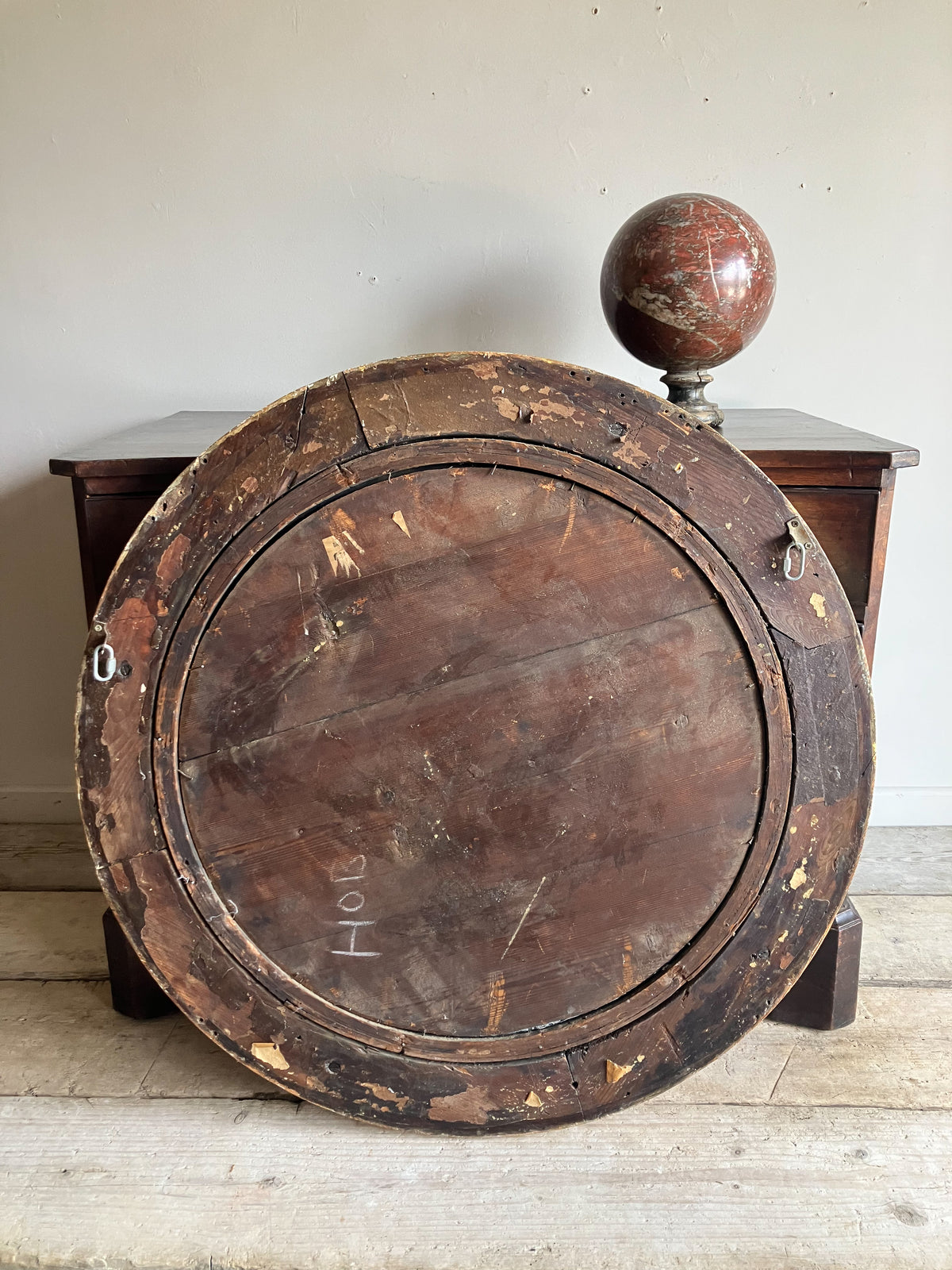 A Regency Giltwood Convex Mirror