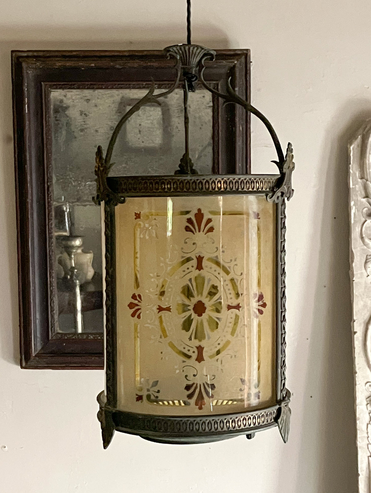 An Early 20th Century Glass Lantern