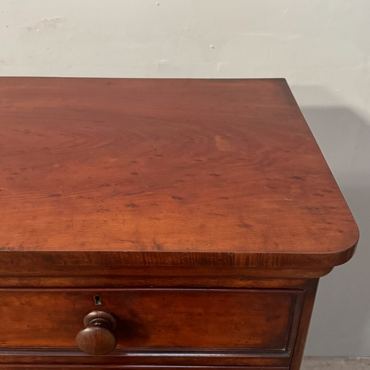 A Mid 19th Century Mahogany Chest of Drawers in the manner of Holland & Sons