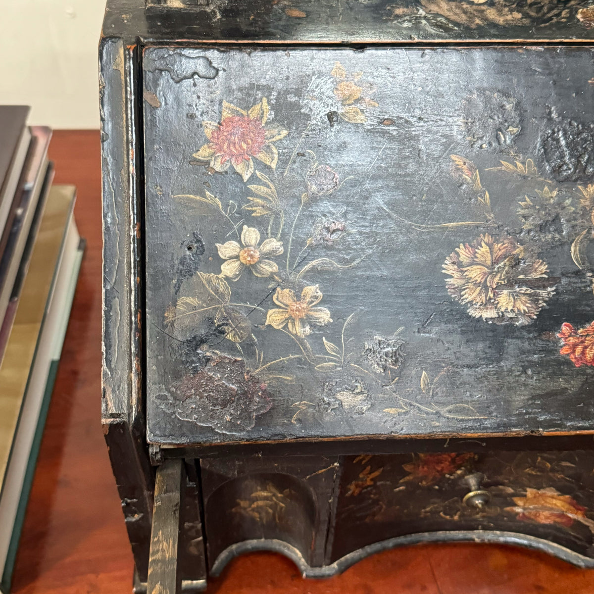 A Queen Anne Black & Polychrome Japanned Dressing Mirror