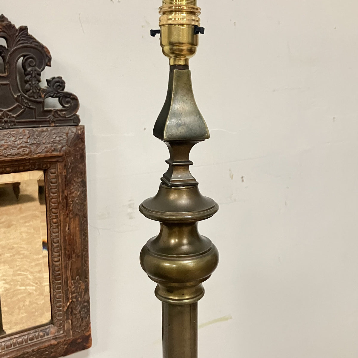 An Early 20th Century Telescopic Brass Standard Lamp