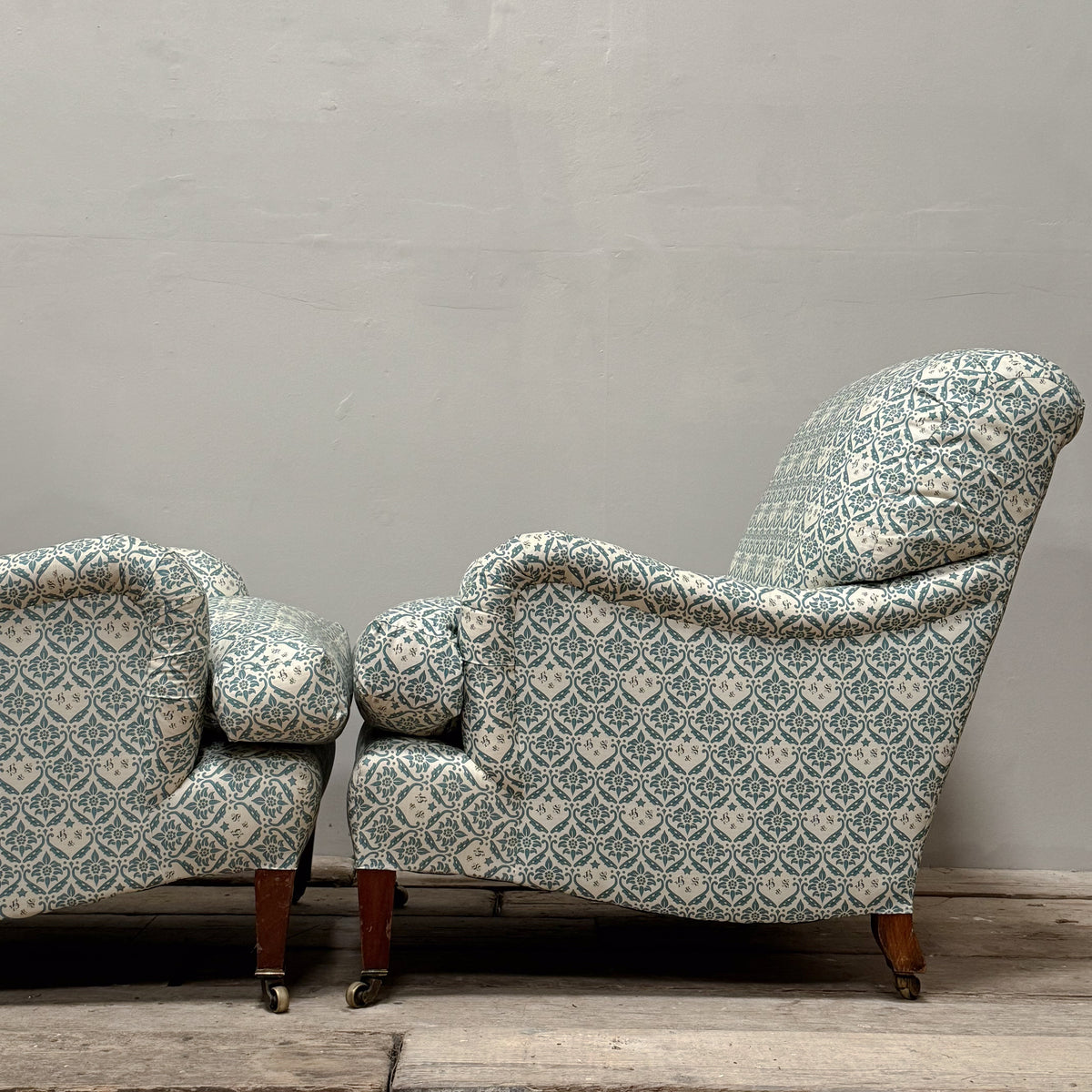 A Pair of Early 20th Century Howard & Sons 'Bridgewater' Armchairs