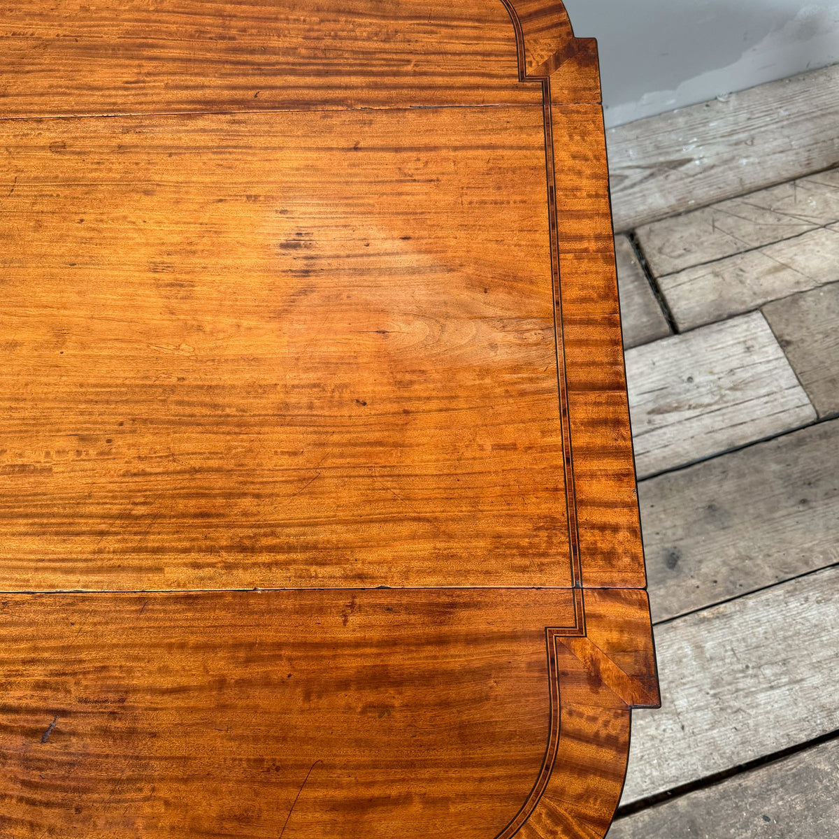 A Sheraton Period Satinwood Pembroke Table