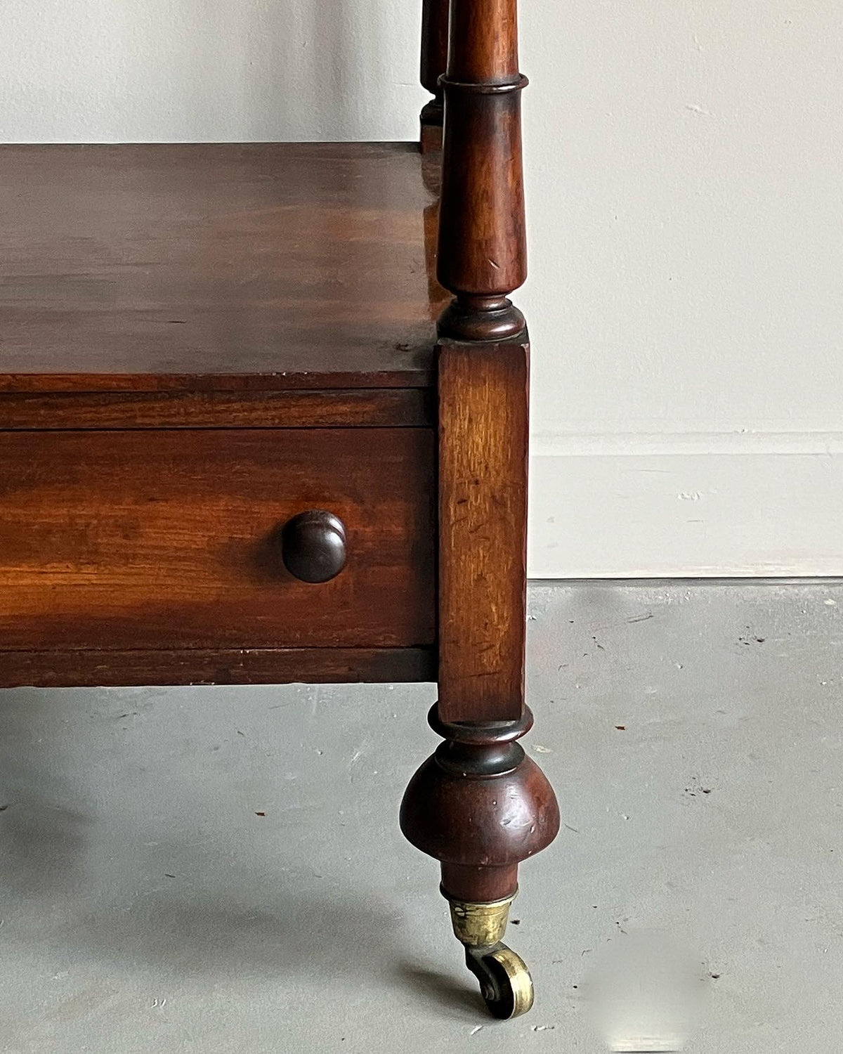 A Regency Mahogany Whatnot