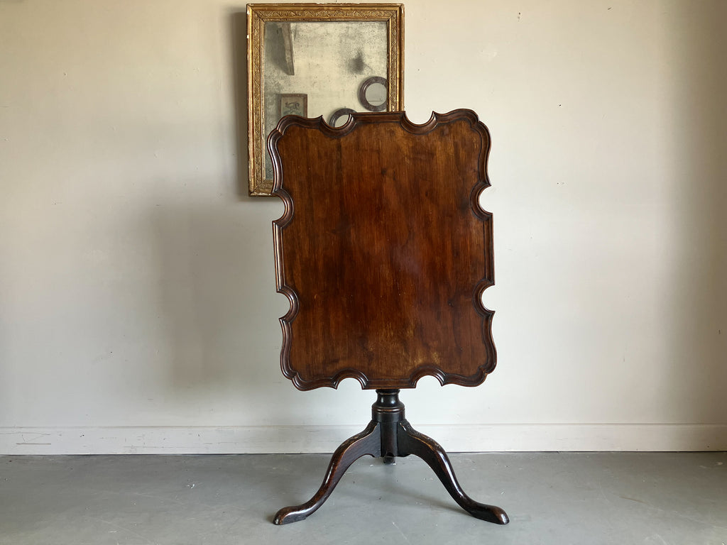 A Late 18th Century Scottish Tilt Top Table