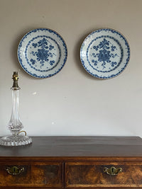 A Pair 0f Late 18th Century Delft Chargers