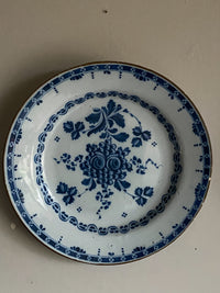 A Pair 0f Late 18th Century Delft Chargers