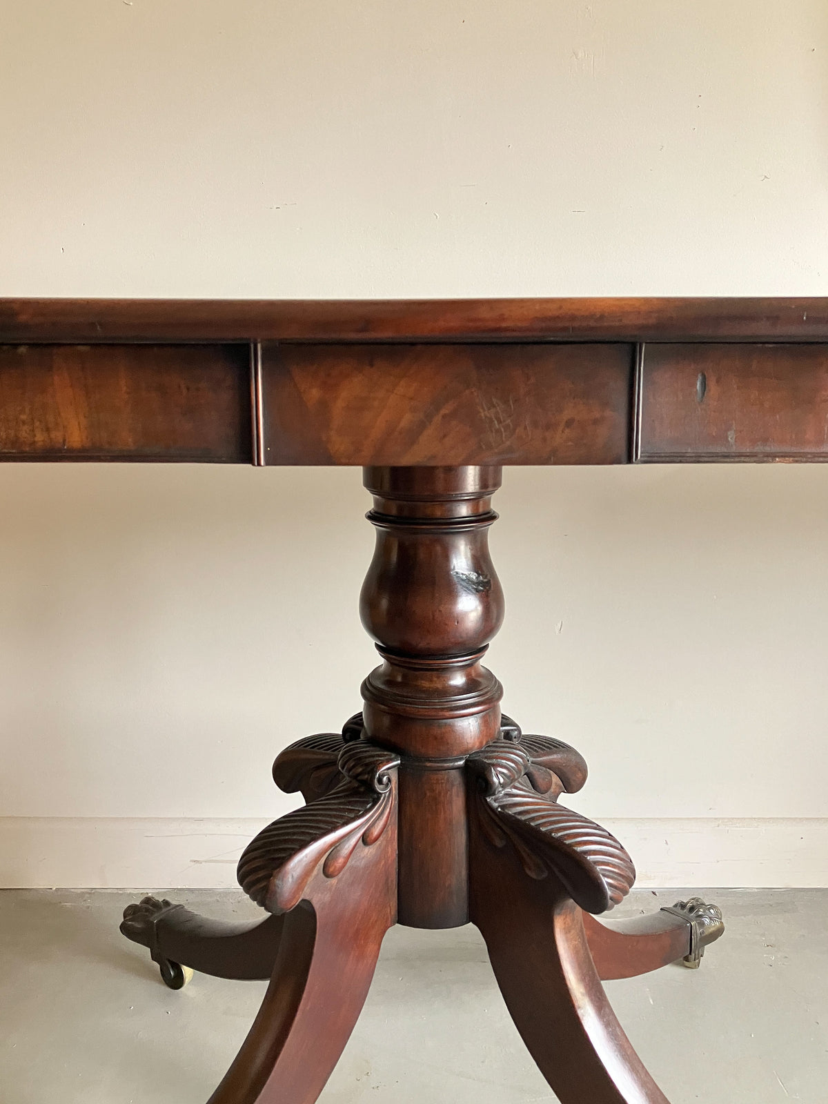 A Regency Mahogany Dining Table