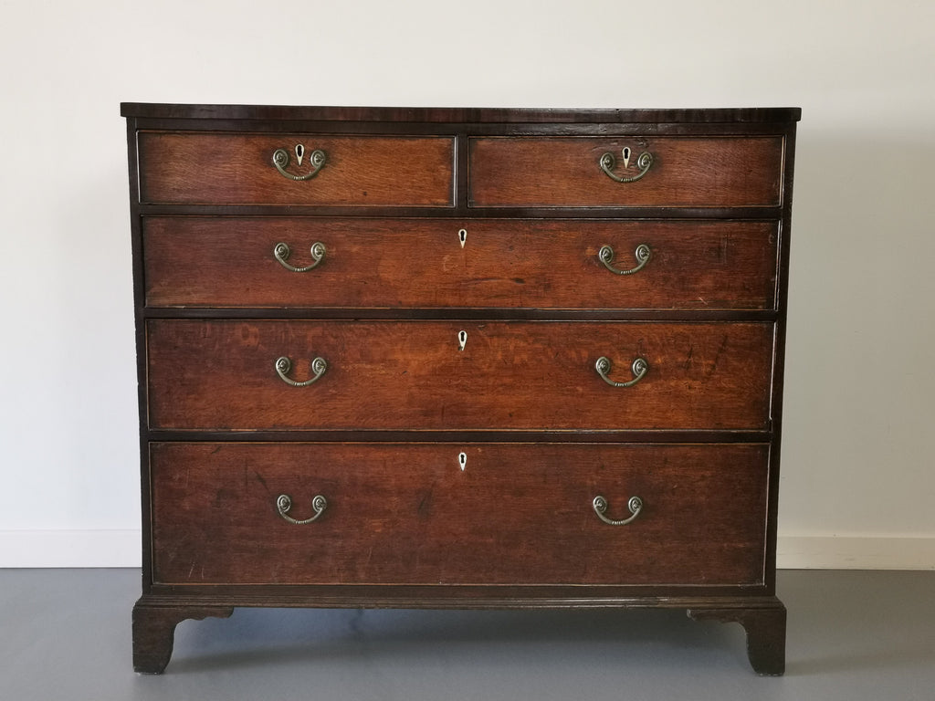 Early 19th Century North Country Chest of Drawers