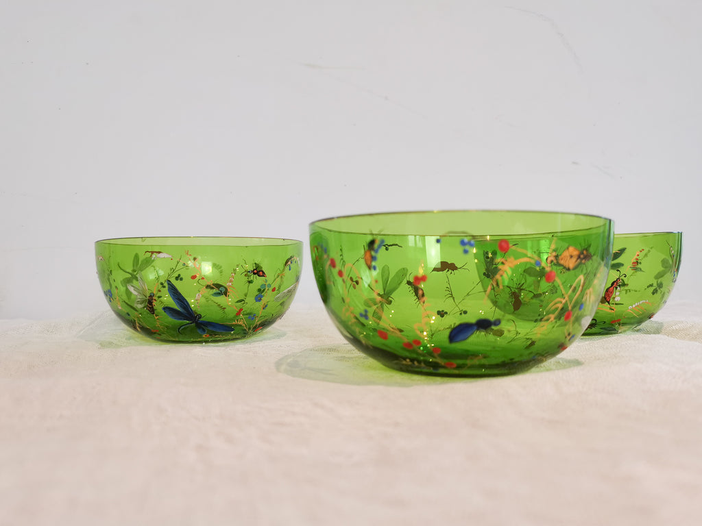A Set of Three Victorian Glass Finger Bowls