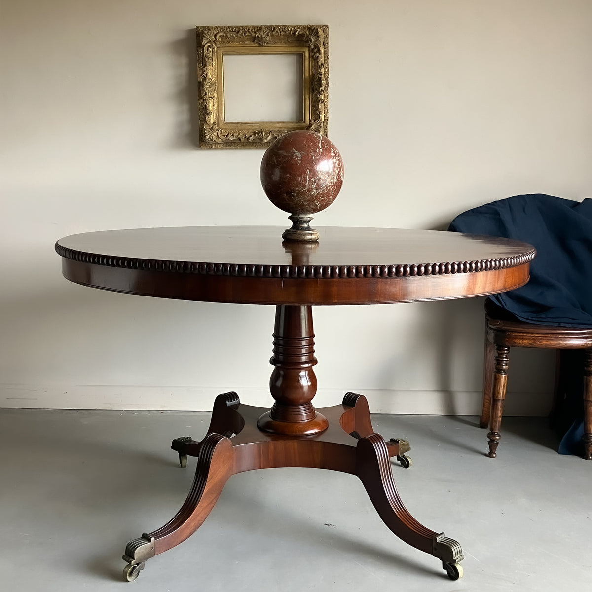 A Regency Mahogany Centre Table