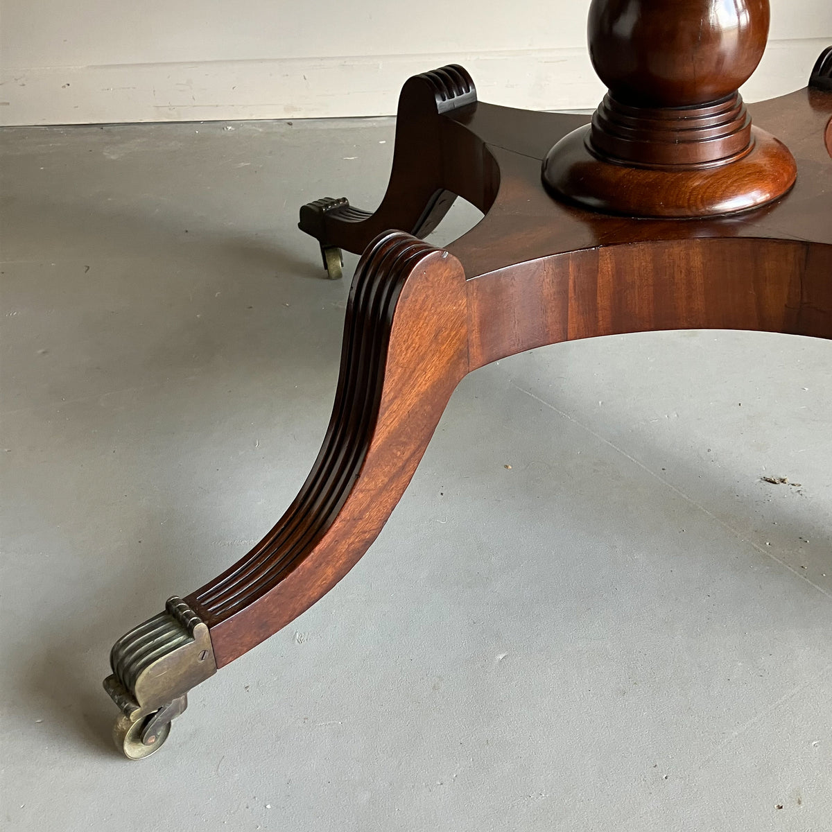 A Regency Mahogany Centre Table