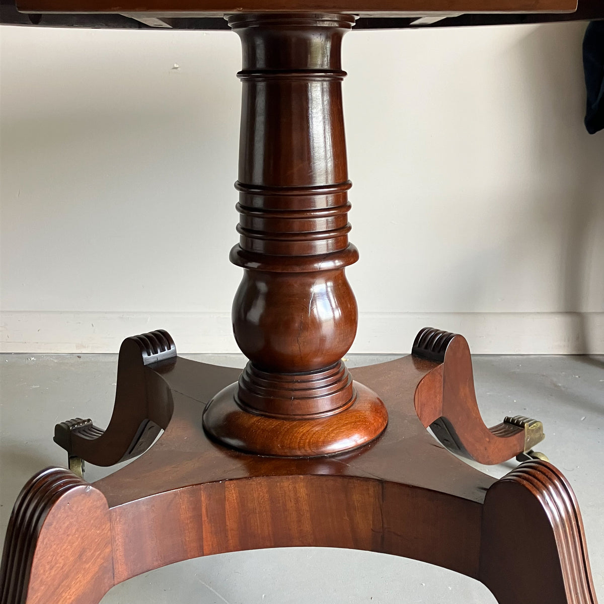 A Regency Mahogany Centre Table