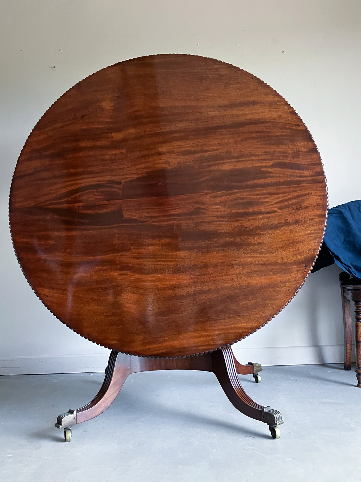 A Regency Mahogany Centre Table