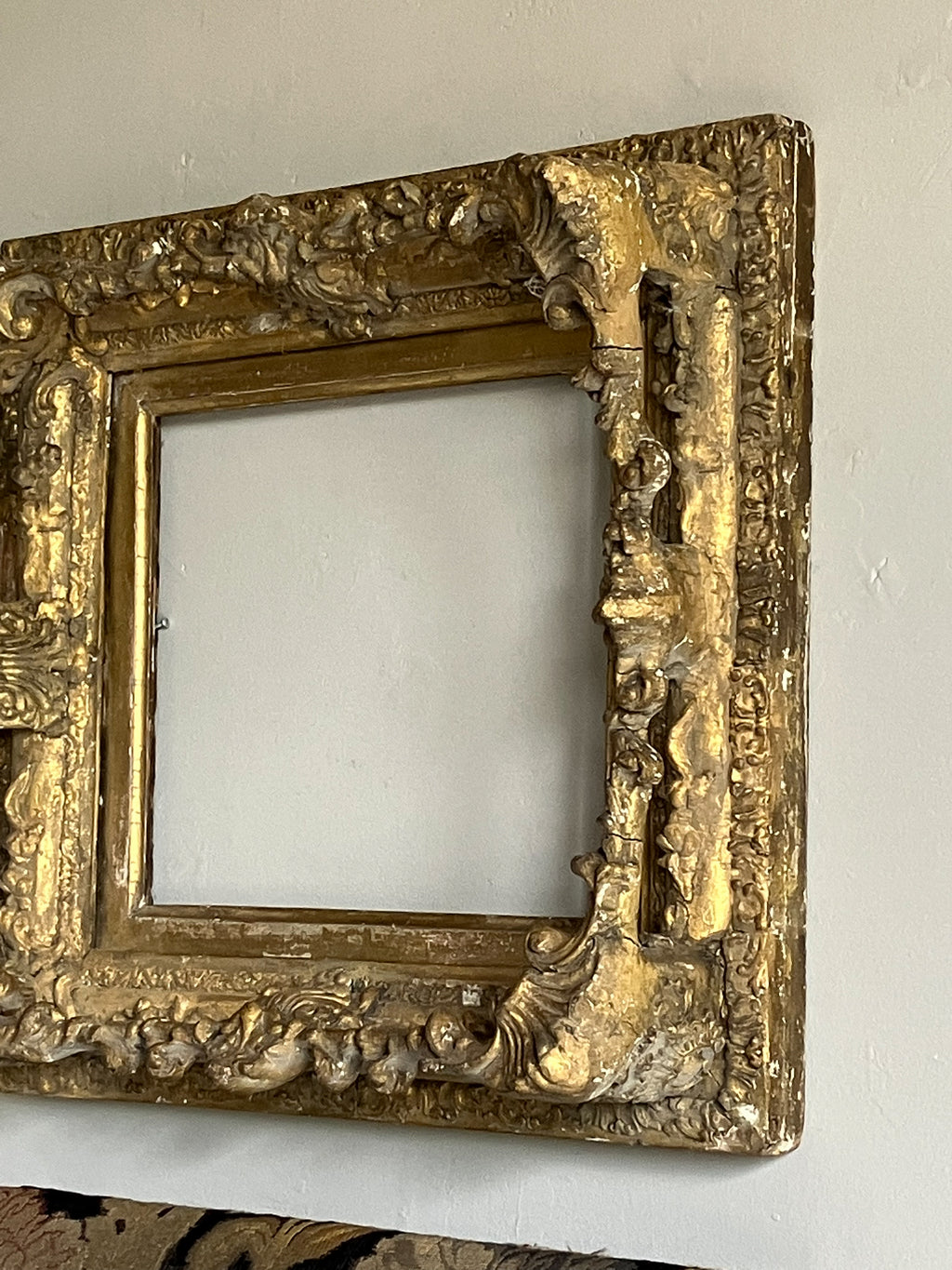 An Early 19th Century Giltwood Frame