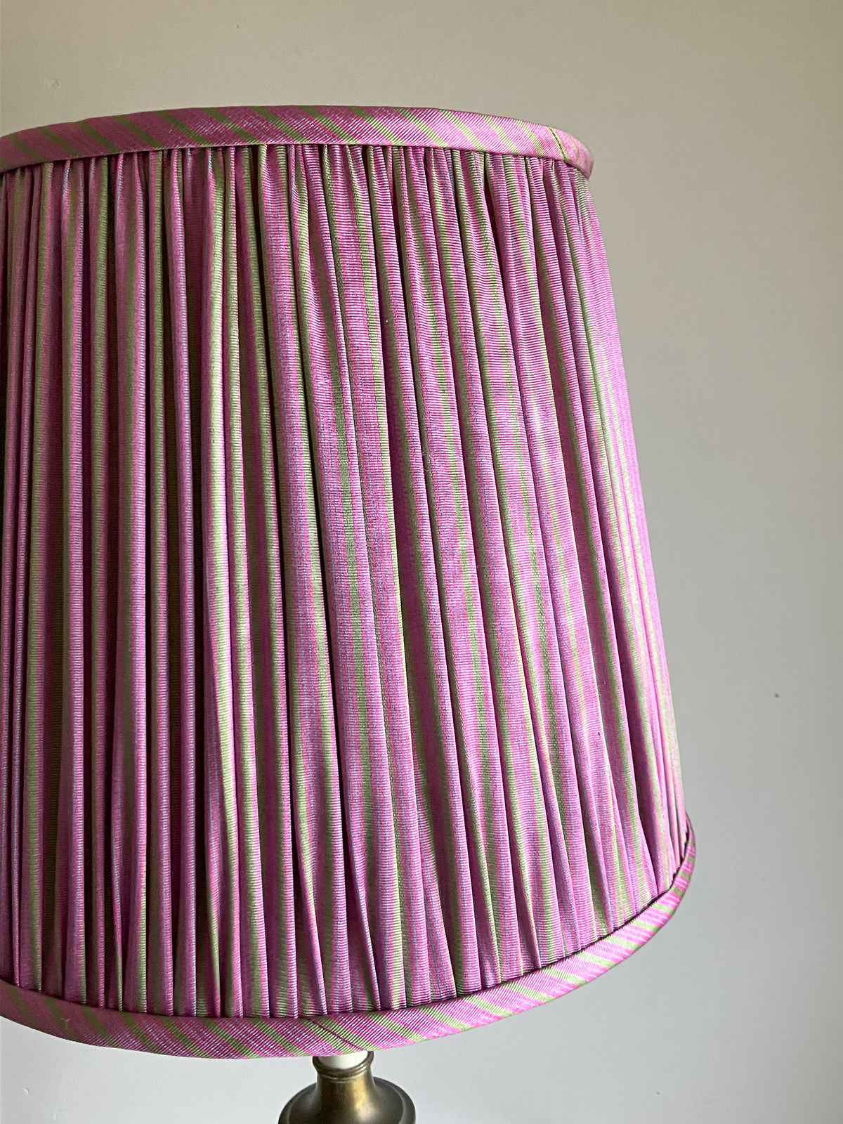 Lampshade in Pink Silk Gaziantep Stripe