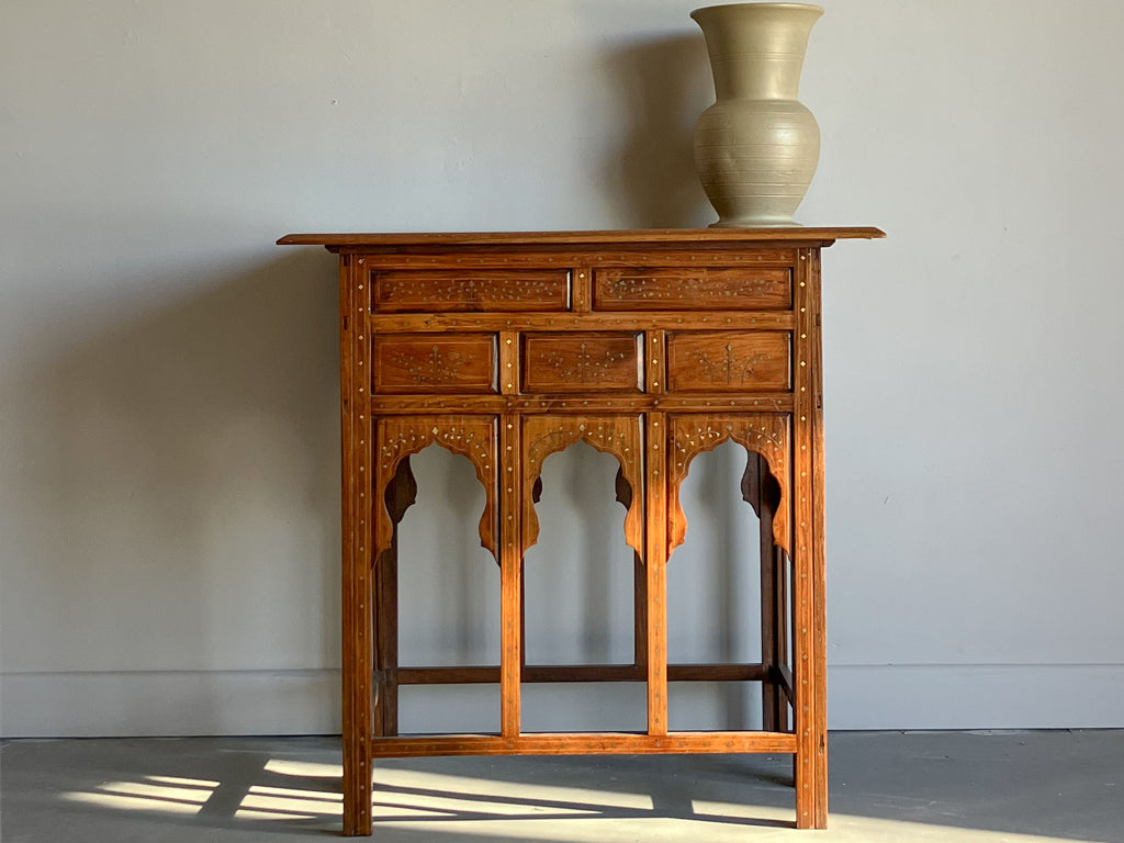 An Early 20th Century Inlaid Hoshiarpur Table