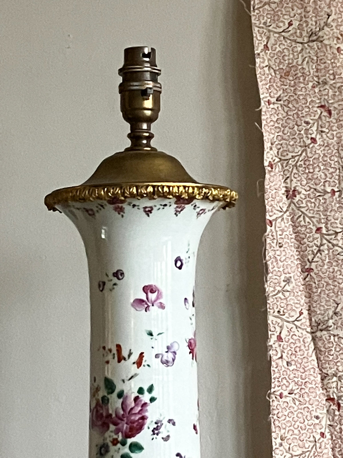 A 19th Century Porcelain Vase Lamp