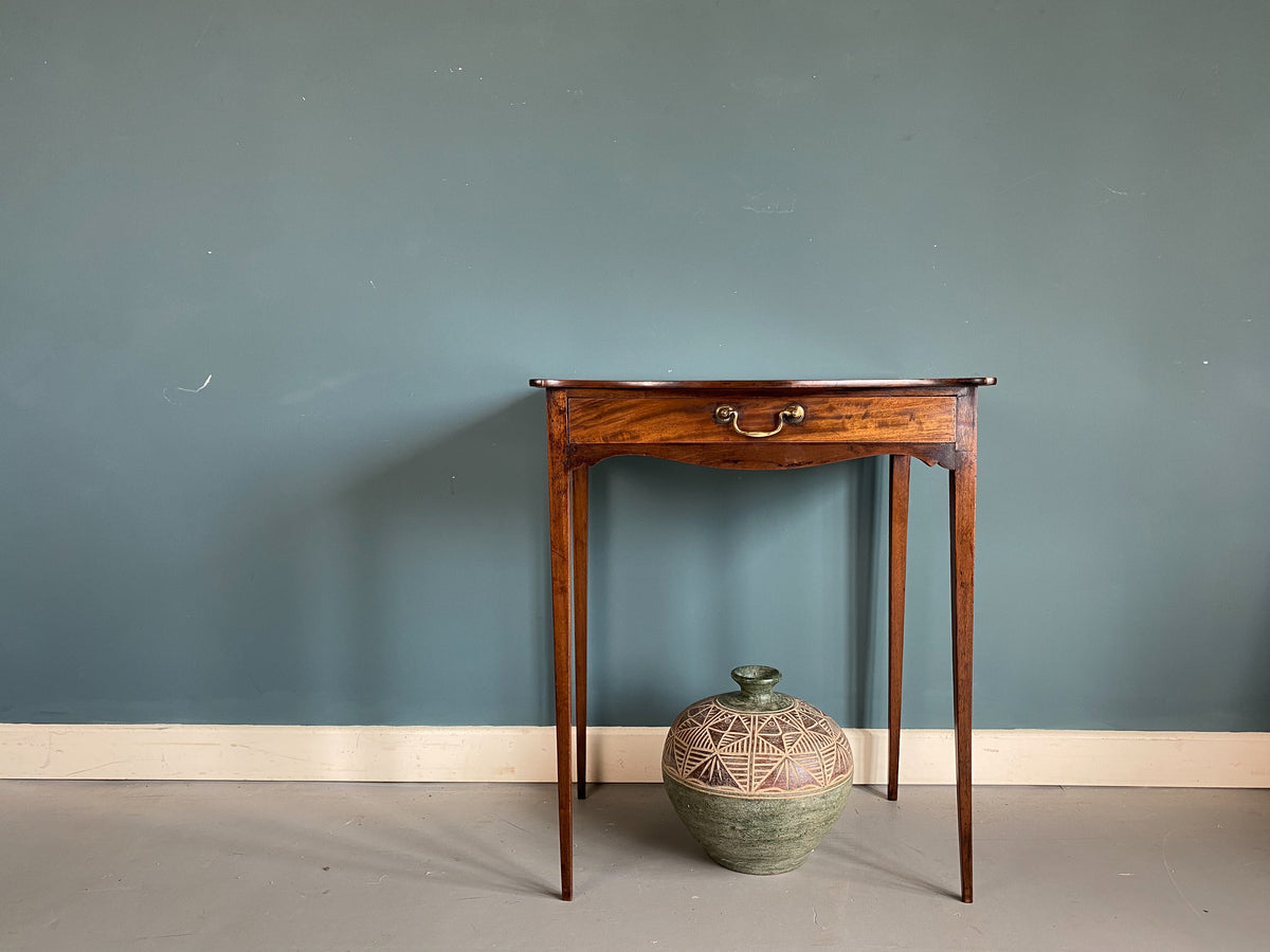 18th Century Figured Mahogany Table